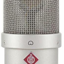 Neumann TLM 49