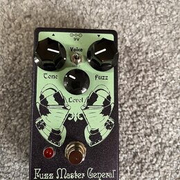 EarthQuaker FUZZ Master