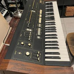 Yamaha SK 20