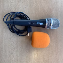 Mikrofon k mobiln&iacute;mu telefonu