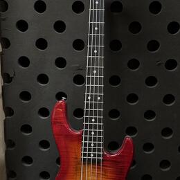 G&L USA L-1505 5 string Bass Guitar