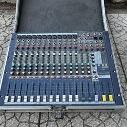 Soundcraft EFX 12 s hardcase