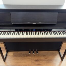 Roland LX-6 Dark Rosewood – TOP stav, záruka, kompletní set