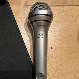 AKG D320 B