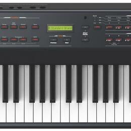 KURZWEIL SP4-8, přenosné stage piano, 88 kláves