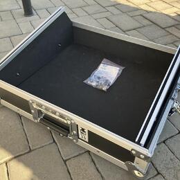 Roadinger Mixer Case Pro MCB-19 8U