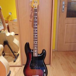 Fender Precision MIM Limited Edition - zánovná
