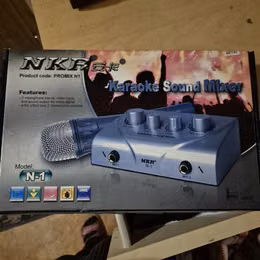 Karaoke zvukov&yacute; mixpult (model N-1)