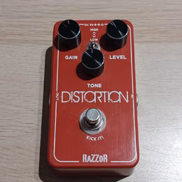 Razzor Hellraider distortion 