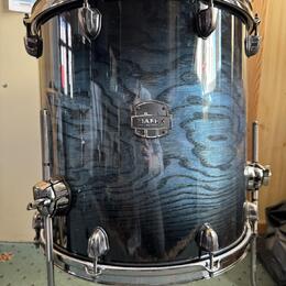Mapex Saturn IV Exotic Floor Tom 16x16" (DeepWater Ash Burl)
