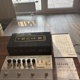 Sleva! 4500 Kč! Tech 21 Blonde Deluxe