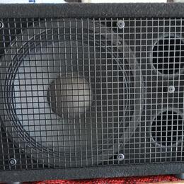 Baskytarový box DAS 12L1x12" 400W 8ohm