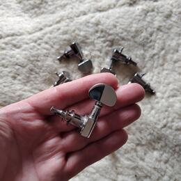 Mechaniky na kytaru ( WASHBURN DLX)