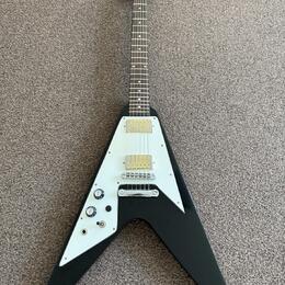 BaCh Flying V levoruké 