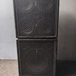 Bedny 4x10" + 1x18".   2x400w 8 ohm