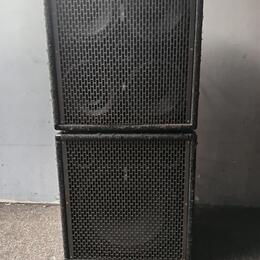 Bedny 4x10" + 1x18".   2x400w 8 ohm