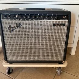 1984 Fender Montreux 1x12'' kombo, Paul Rivera / USA!