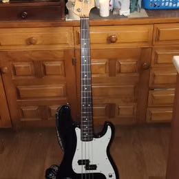 Fender Precision Bass Japan 94