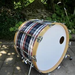 Prodám vintage custom Pearl Fiberglass 22”x14” 70s Pearl