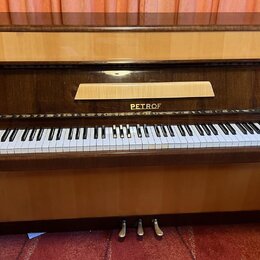 pianino PETROF - Model: P 100 Harmonie