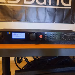 dbx DriveRack PA2 &ndash;procesor pro ř&iacute;zen&iacute; reproboxů
