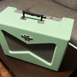Fender Vaporizer Surf Green - LIMITOVANÁ EDICE