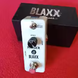 Stagg Blaxx pfaser