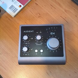 Zvuková karta Audient iD4 MKII