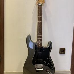 Fender Stratocaster Deluxe HH