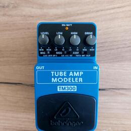 Behringer TM300 Tube Amp Modeler