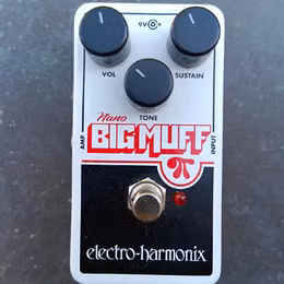 EHX Big Muff Nano Fuzz