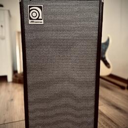 Ampeg SVT-210AV