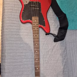 Fender Squier Jaguar Short Scale