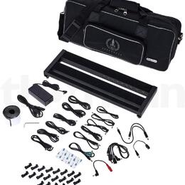 Pedalboard s integrovanou baterií, zdrojem, taškou a patch k