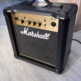 prod&aacute;m MG10G kytarov&eacute; kombo marshall