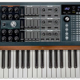 Arturia Polybrute, analog, první majitel, nekuřácké studio