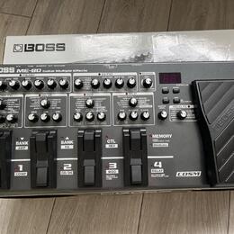 Boss ME 80 multiefekt - reserve