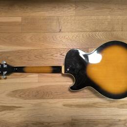 Ibanez artcore AG75
