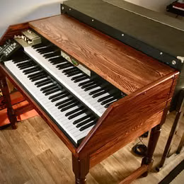 HAMMOND XM / iCON + FLIGHTCASE 