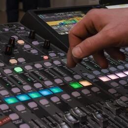 Behringer X32 Compact