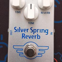 Predám  Silver Spring Reverb