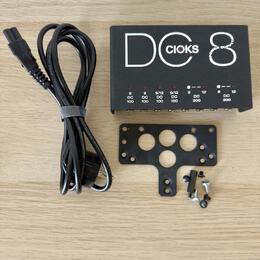 CIOKS DC8, kabely, napájení, patch