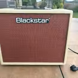 Blackstar 50R v z&aacute;ruce