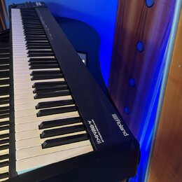 Roland A-88MK2