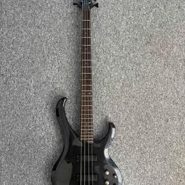 Ibanez BTB 470