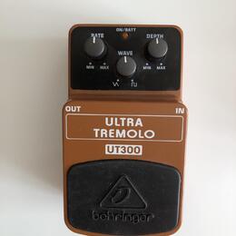 Behringer UT300