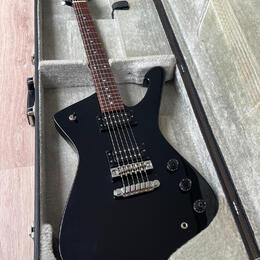 Ibanez Iceman II IC50BK 1981 JAPAN