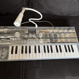 KORG MICROKORG CRYSTAL Limited