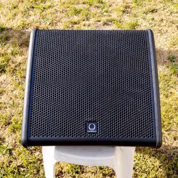 Prod&aacute;m aktivn&iacute; odposlech Turbosound TFX122M-AN 