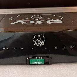 AKG SR 40 flexx wireless guitar, bass 
